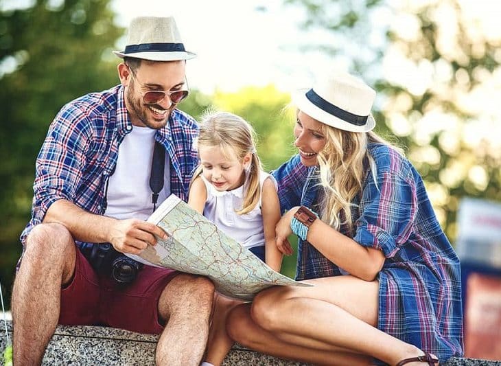 10 conseils pour organiser des vacances en famille réussies
